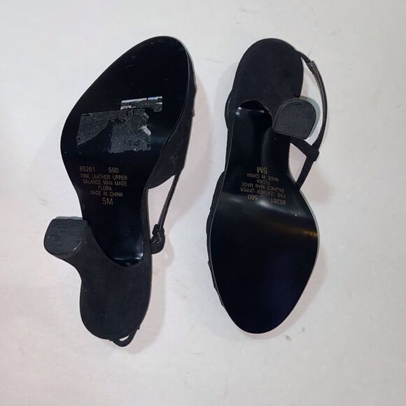 Apostrophe Black Heels Elegant and Versatile Suede Women’s Shoes Size 5M - Picture 6 of 9